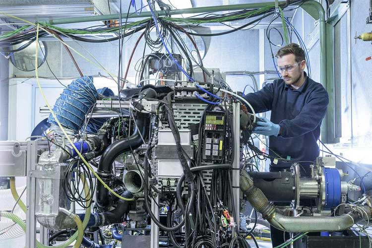 除濕機(jī)對發(fā)動(dòng)機(jī)試驗(yàn)室的濕度控制_除濕機(jī)廠家